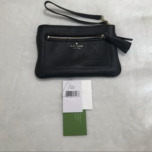 Kate Spade tinie Chester Street (Black) wristlet. Gently used